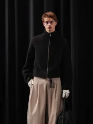 Ffected 'Mare' Mohair Zipper Black (3)